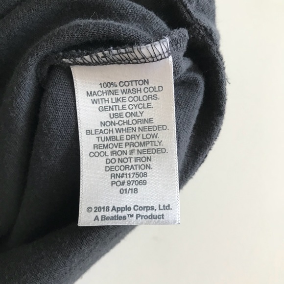 BEATLES JUNK FOOD T-SHIRT~YOUTH SZ MD~SGT PEPPERS LONELY HEARTS CLUB BAND - Picture 5 of 5